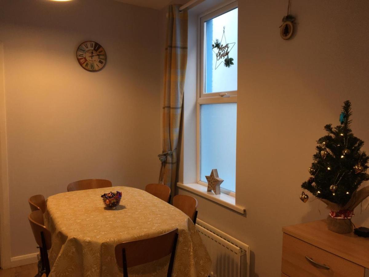 Causeway Street Holiday House Self Catering-ポートラッシュ エクステリア 写真